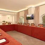 Regina Louvre Hotel 5*