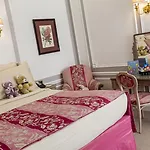 Hotel Regina Louvre 5*