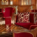 Hotel Regina Louvre Paris
